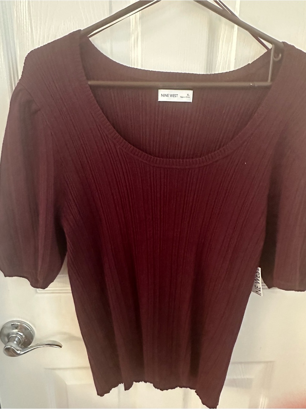Nine West Ribbed Scoop Neck Sweater in Burgundy XL